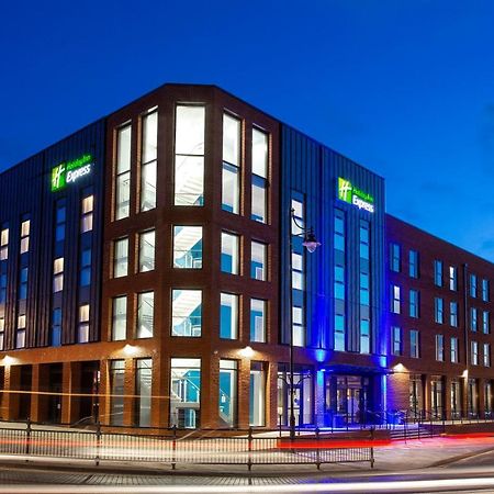 Holiday Inn Express - Barrow-In-Furness & South Lakes By Ihg Exterior photo