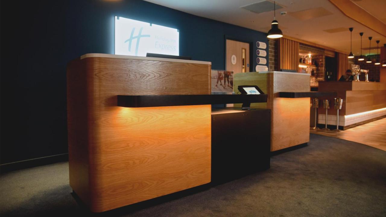 Holiday Inn Express - Barrow-In-Furness & South Lakes By Ihg Exterior photo